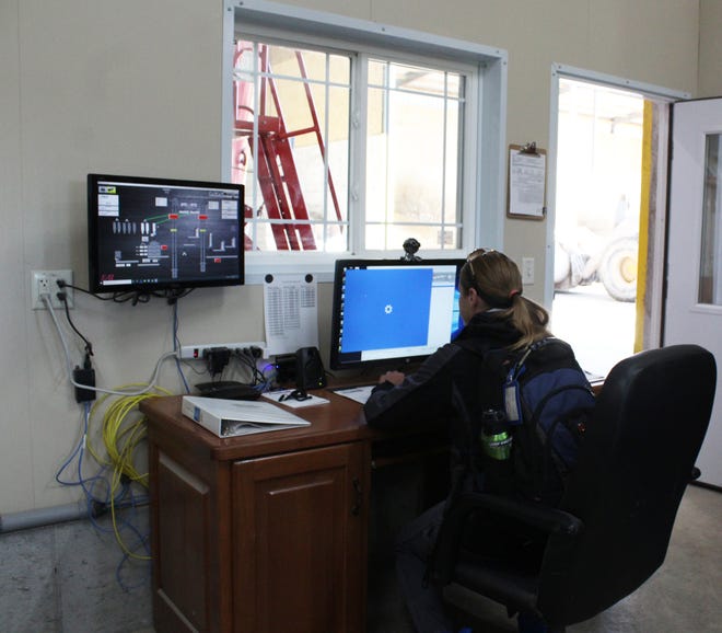 Laurie Winkelman, a dairy nutritionist from VitaPlus, is responsible for overseeing feed rations at VirClar Farm.