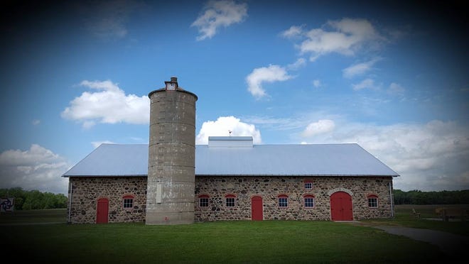 Like Daniel Krause, the Town of Chase has a dream — to
preserve the stone barn and build around it a historic park that will stand as a legacy to one man’s vision and a testament to the hard working men and women that helped build this country.